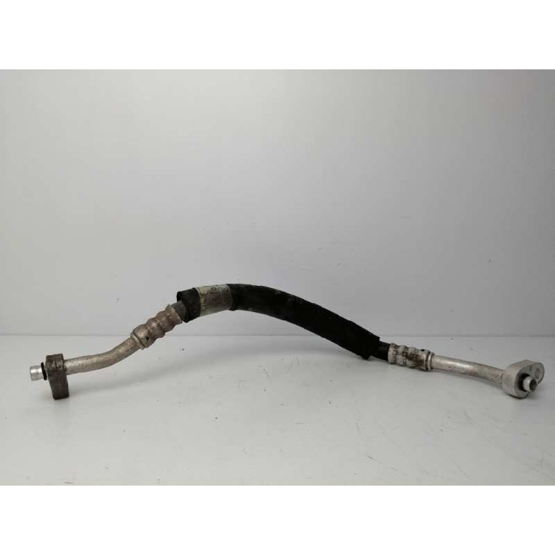 Recambio de tubos aire acondicionado para ssangyong actyon i 200 xdi 4wd referencia OEM IAM 6861031000  