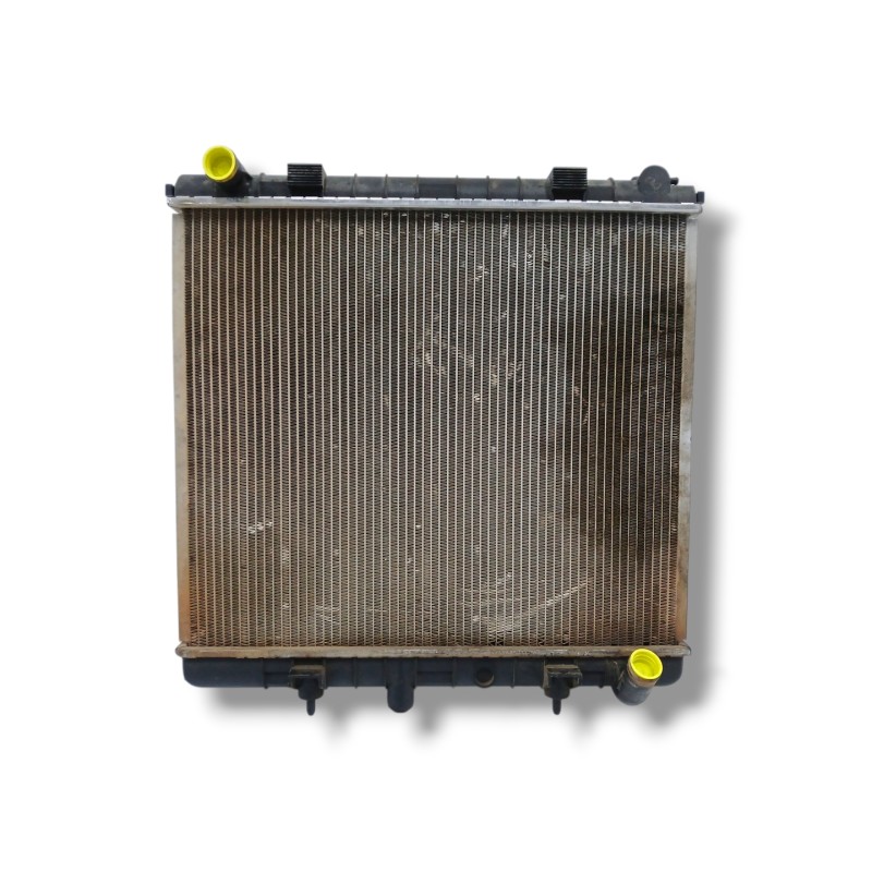 Recambio de radiador agua para land rover range rover (lp) hse (165kw) referencia OEM IAM PCC106940  