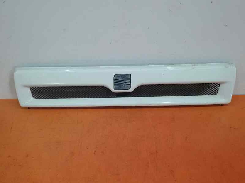 Recambio de rejilla delantera para seat ibiza glx referencia OEM IAM   