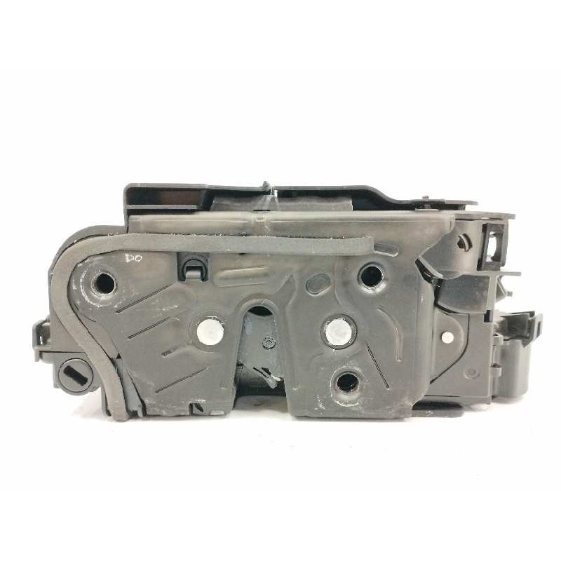 Recambio de cerradura puerta delantera derecha para seat leon sportstourer (kl8, kld) 2.0 tdi referencia OEM IAM 5TB837016C  