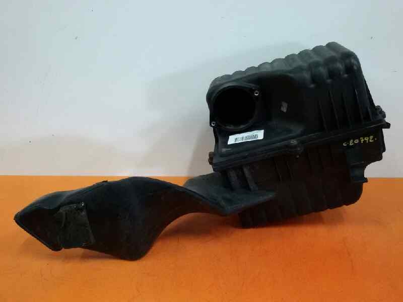 Recambio de filtro aire para ssangyong rodius xdi referencia OEM IAM 2310021053  