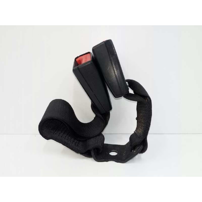 Recambio de enganche cinturon derecho para bmw serie 3 berlina (e90) 318d referencia OEM IAM 7245663 CENTRAL 