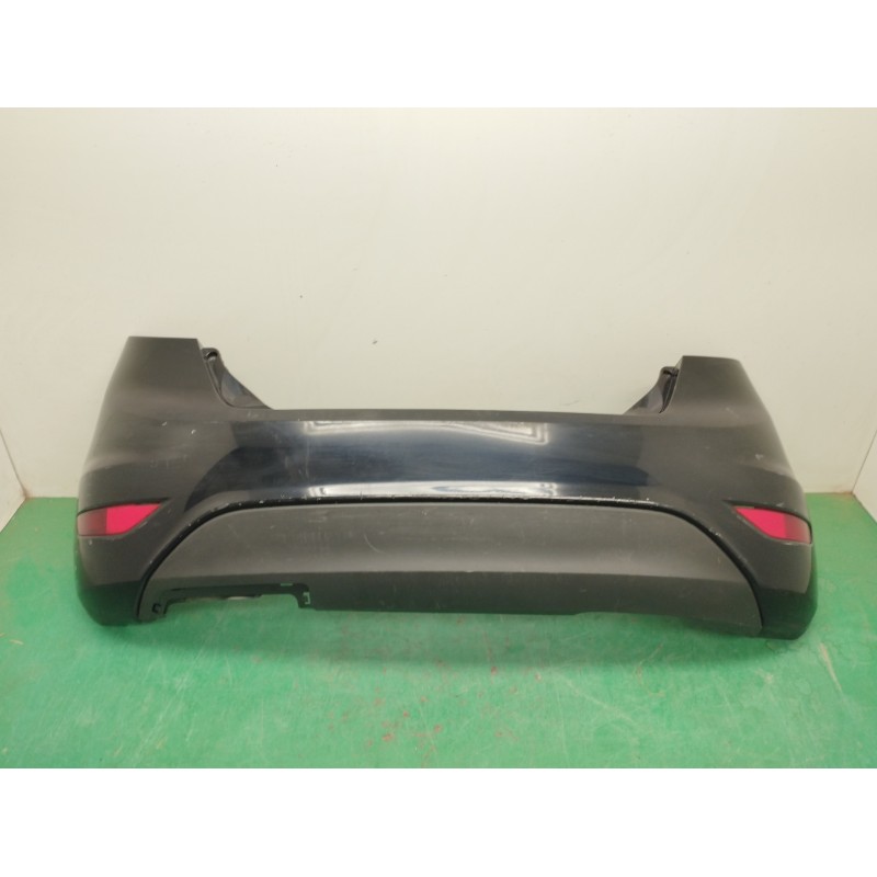 Recambio de paragolpes trasero para ford fiesta (cb1) 1.4 16v cat referencia OEM IAM 8A6117906A OBSERVAR FOTOS 