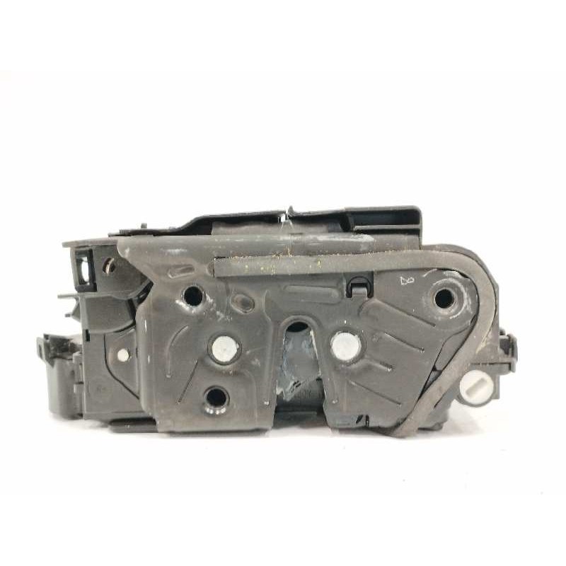 Recambio de cerradura puerta trasera izquierda para seat leon sportstourer (kl8, kld) 2.0 tdi referencia OEM IAM 5TA839015L  