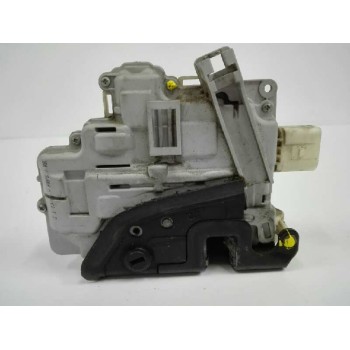 Recambio de cerradura puerta trasera izquierda para audi a6 berlina (4f2) 3.0 tdi quattro (165kw) referencia OEM IAM 4F0839015  