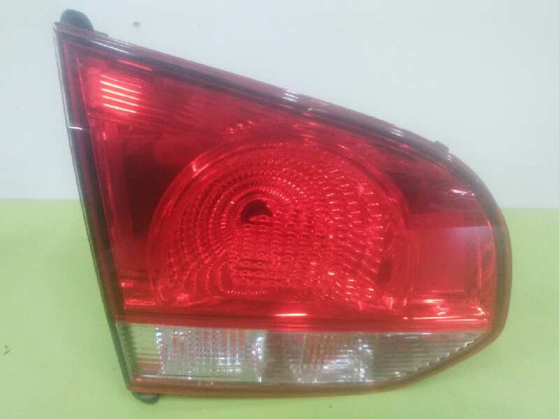 Recambio de piloto trasero izquierdo interior para volkswagen golf vi (5k1) advance referencia OEM IAM 5K0945107  
