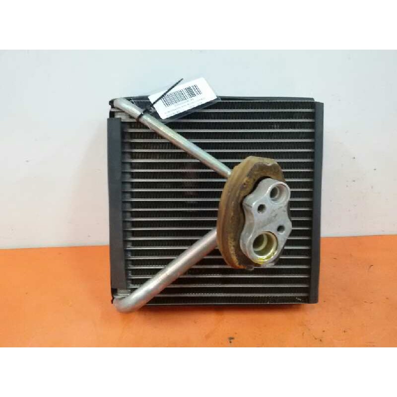Recambio de evaporador aire acondicionado para audi a2 (8z) 1.4 referencia OEM IAM 8Z0820103B  CACOMUNES