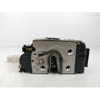 Recambio de cerradura puerta delantera izquierda para volkswagen crafter caja cerrada 2.0 tdi referencia OEM IAM A9067202135  