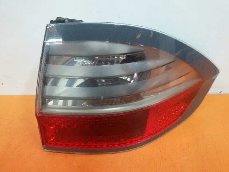 Recambio de piloto trasero derecho para ford s-max (ca1) trend referencia OEM IAM 6M2113404CG  