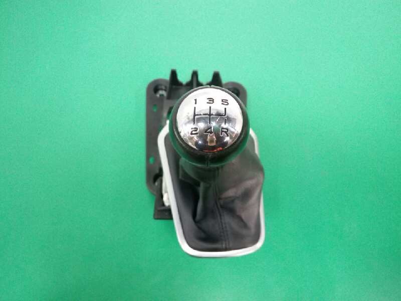 Recambio de palanca cambio para citroën c-elysée exclusive referencia OEM IAM 9808161780  