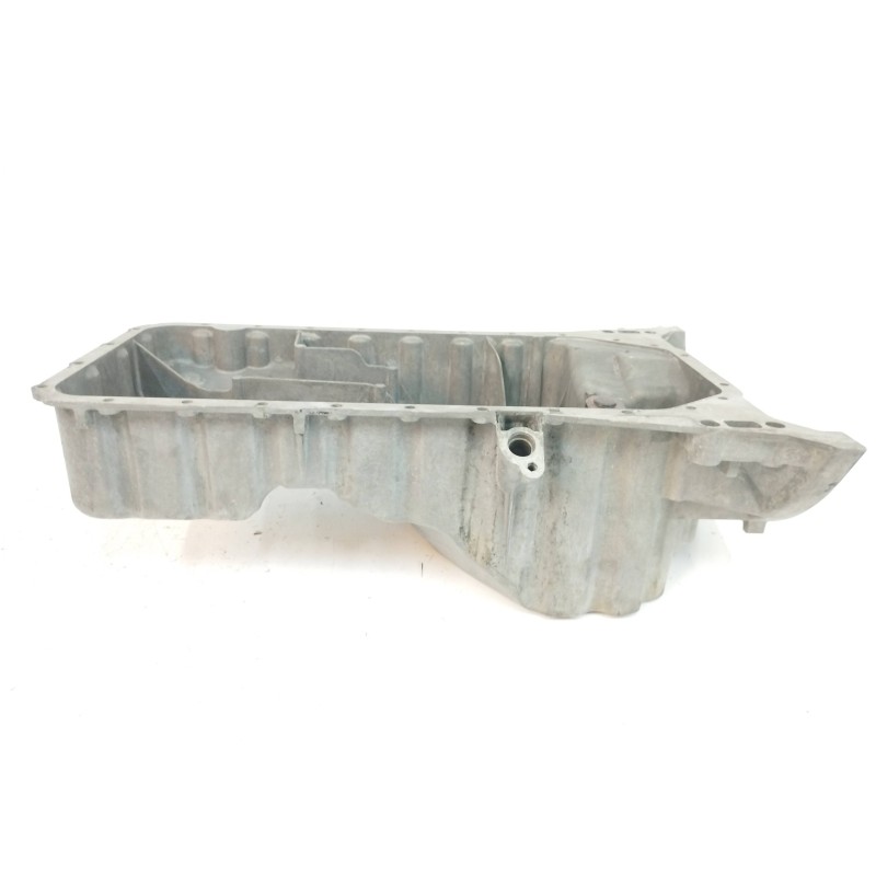 Recambio de carter para mercedes-benz clase c (w203) berlina 2.2 cdi cat referencia OEM IAM R6110140602  