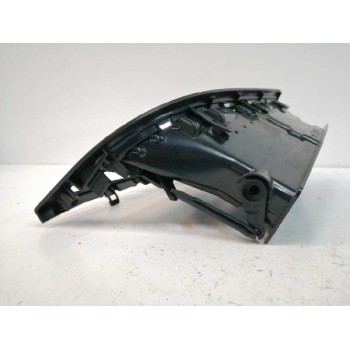 Recambio de rejilla aireadora para peugeot 5008 1.6 e-hdi fap referencia OEM IAM 9686528077 CENTRAL 