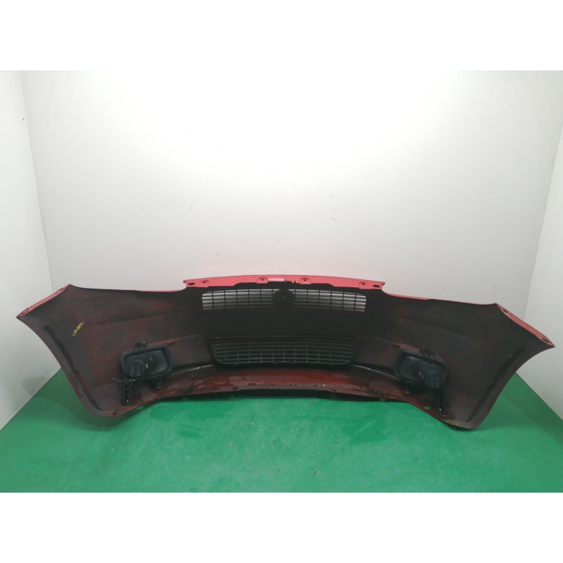 PARAGOLPES DELANTERO NECESITA REPARACION OBSERVAR FOTOS