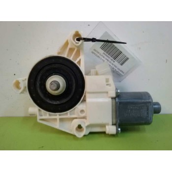 MOTOR ELEVALUNAS DELANTERO IZQUIERDO A2469065100 