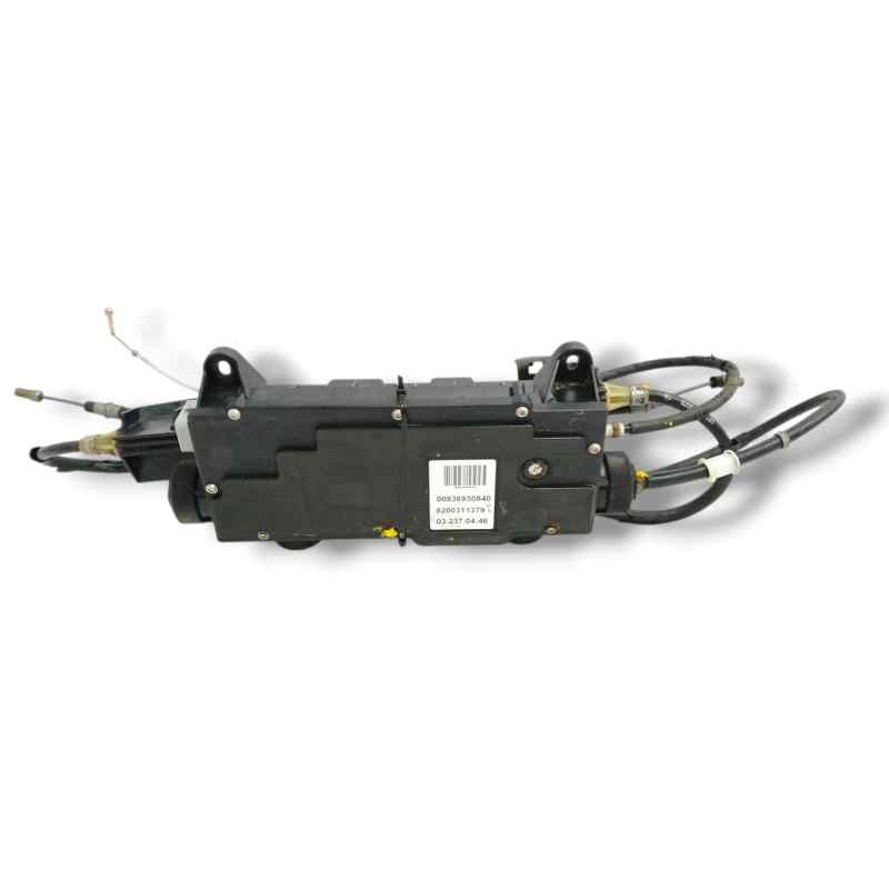 Recambio de freno de mano electrico para renault scenic ii grand confort expression referencia OEM IAM 8200311379  