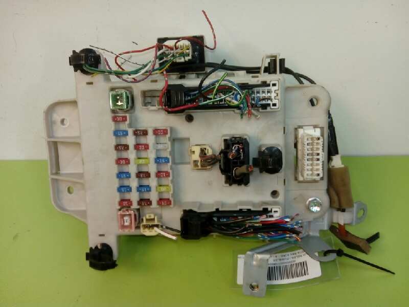 Recambio de caja reles / fusibles para toyota rav 4 (a2) 1.8 luna (2003) referencia OEM IAM 0691 4L15 