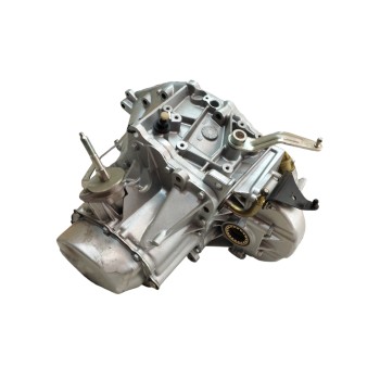Recambio de caja cambios para peugeot expert kasten standard furgón 220l referencia OEM IAM 20DL33  