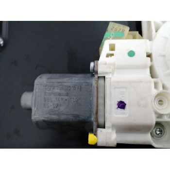 Recambio de elevalunas trasero derecho para mercedes-benz clase m (w164) 3.0 cdi cat referencia OEM IAM A1647303279 A2518201042 