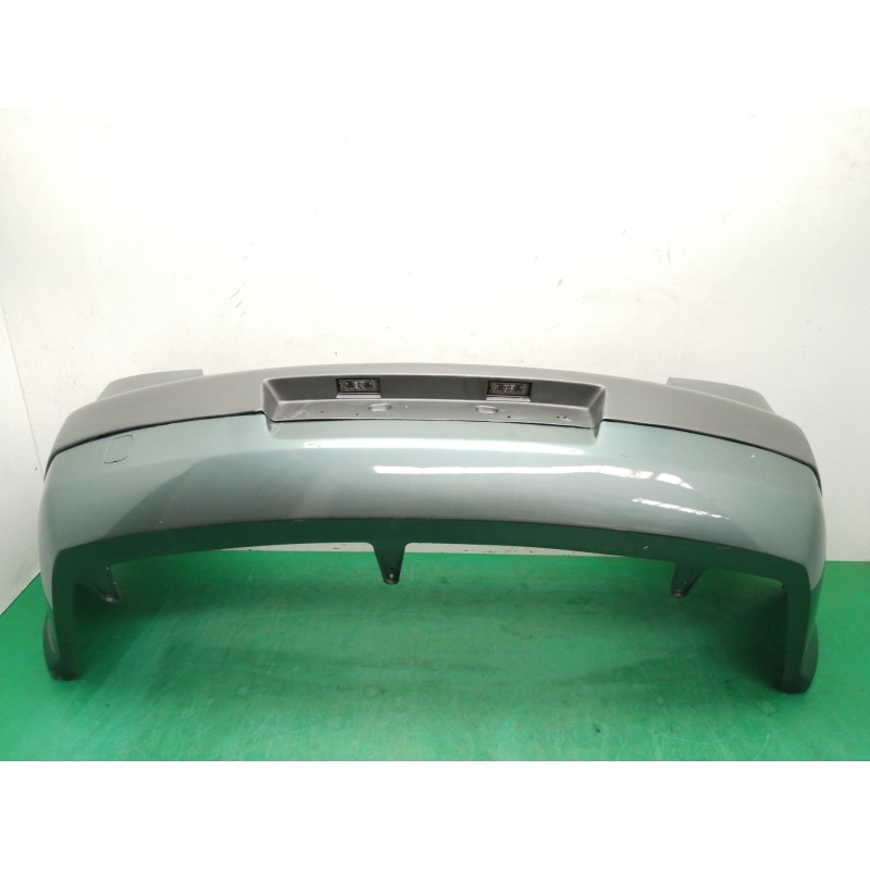 PARAGOLPES TRASERO