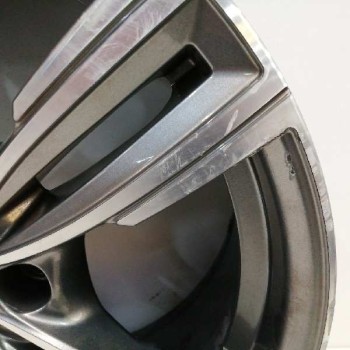 Recambio de llanta para bmw serie 3 touring (e91) 2.0 16v diesel referencia OEM IAM GMP REVEN 7,5JX17EH2+ ET34 