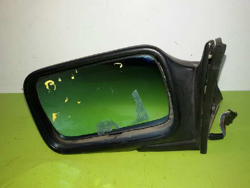 Recambio de retrovisor izquierdo para bmw serie 3 berlina (e30) 318is referencia OEM IAM   