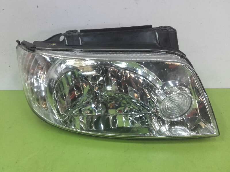 Recambio de faro derecho para hyundai matrix (fc) 1.5 crdi 16v gls referencia OEM IAM 9210417030  