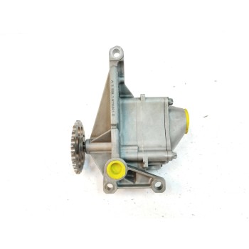 Recambio de bomba aceite para mercedes-benz clase c (w203) berlina 2.2 cdi cat referencia OEM IAM 6111810201  