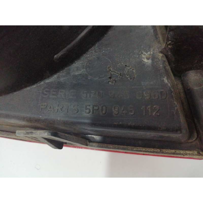 PILOTO TRASERO DERECHO