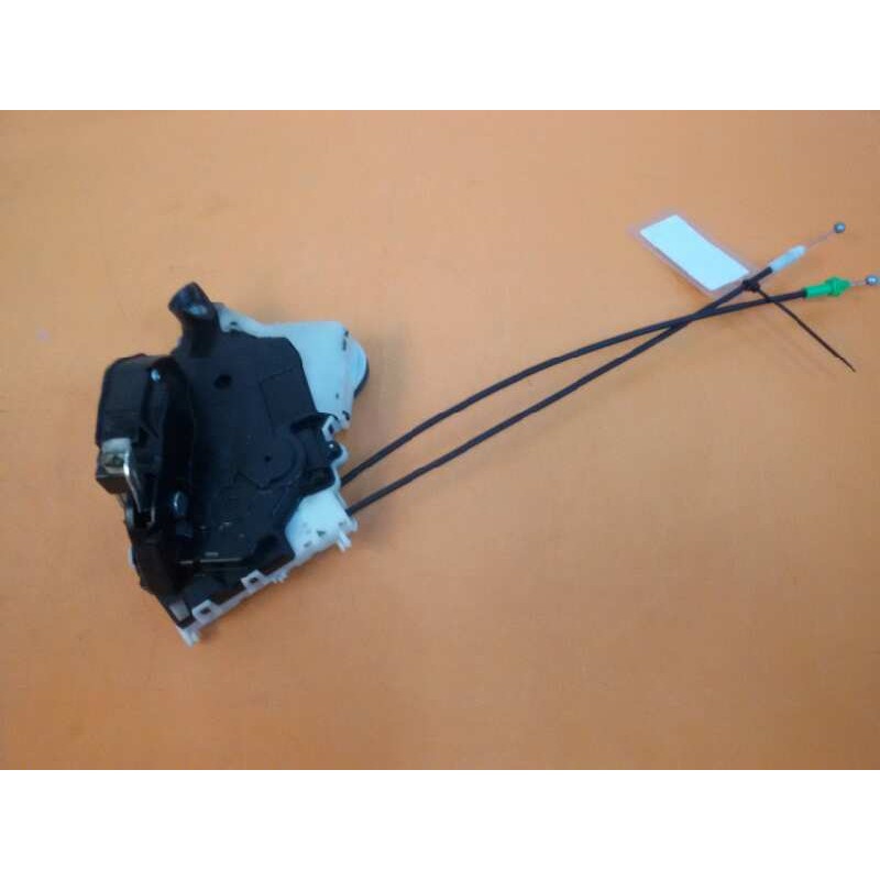 Recambio de cerradura puerta delantera derecha para toyota yaris (_p9_) 1.4 d-4d (nlp90_) referencia OEM IAM 690300D140  
