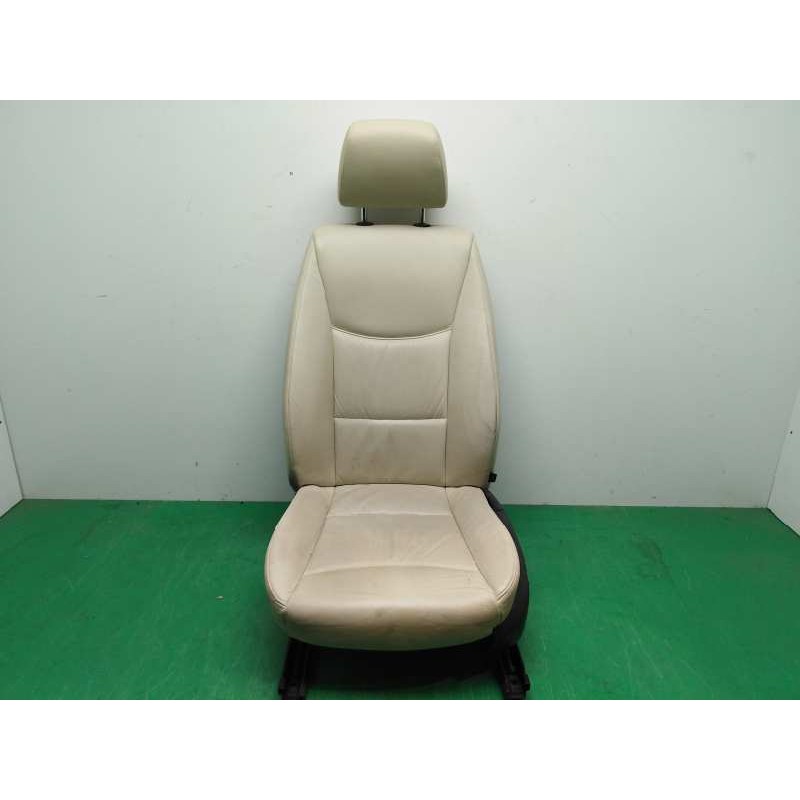 ASIENTO DELANTERO IZQUIERDO