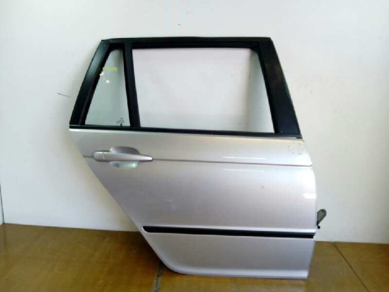 Recambio de puerta trasera derecha para bmw serie 3 touring (e46) 320d referencia OEM IAM   