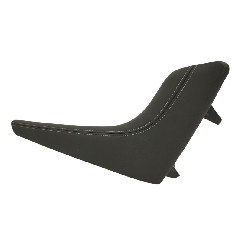 MOLDURAS DELANTERAS LATERAL DERECHA CONSOLA CENTRAL