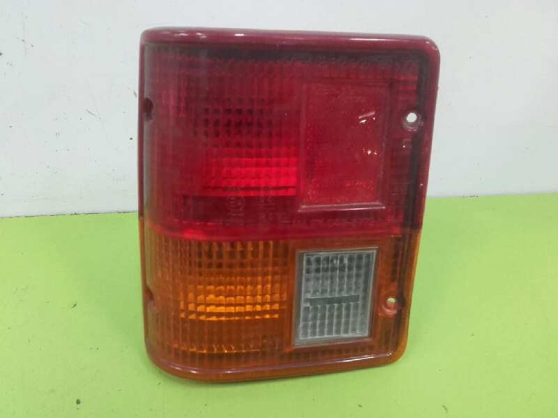 Recambio de piloto trasero izquierdo para mitsubishi montero (l040) 2500 td (4-ptas.) referencia OEM IAM 0436772  