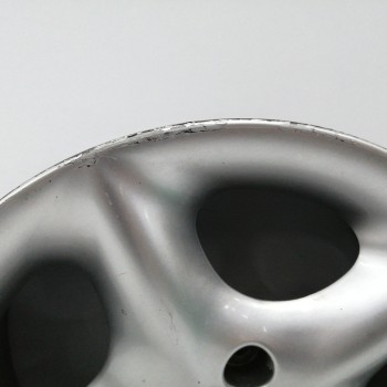 Recambio de llanta para jaguar xk8/xkr coupe 4.0 v8 32v cat referencia OEM IAM MJD6116AB BJX17CHX33 5H 5X120