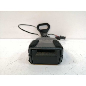 Recambio de enganche cinturon derecho para peugeot 5008 1.6 e-hdi fap referencia OEM IAM 9681982580 TRASERO 