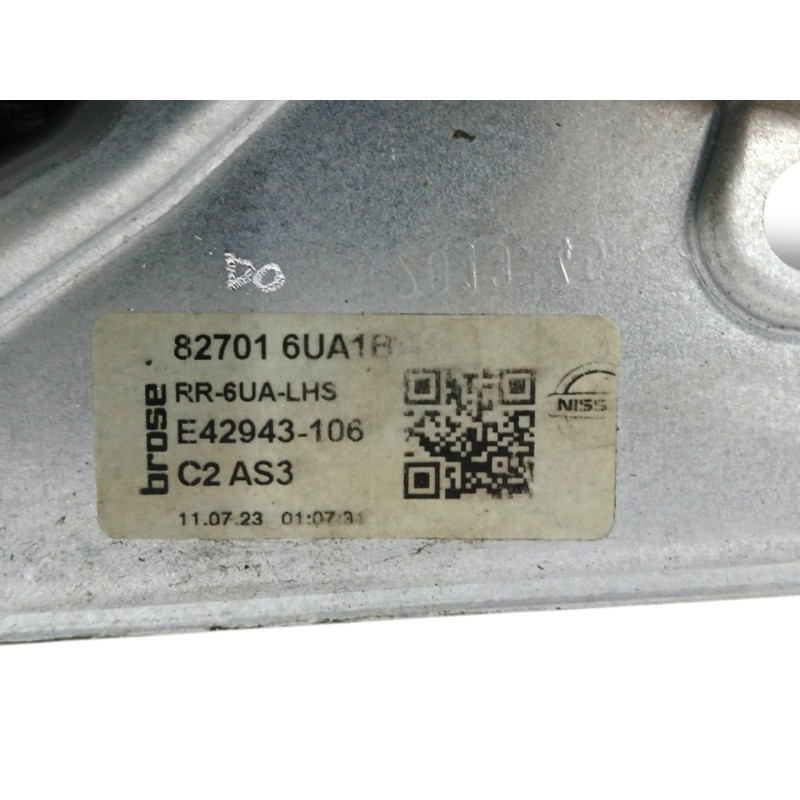 ELEVALUNAS TRASERO IZQUIERDO 827516UA1B