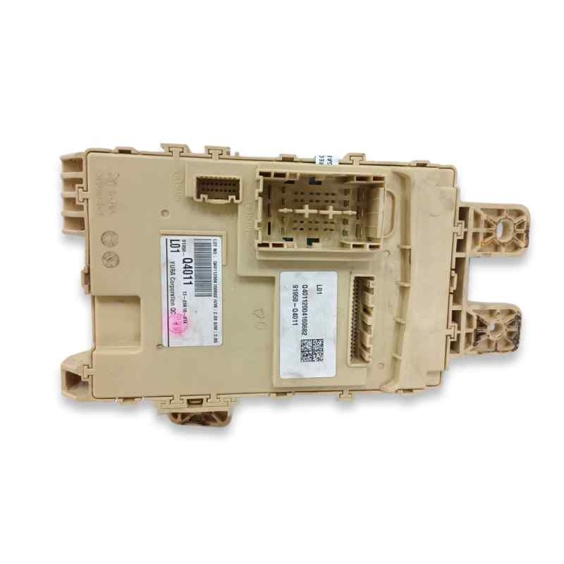 CAJA RELES / FUSIBLES