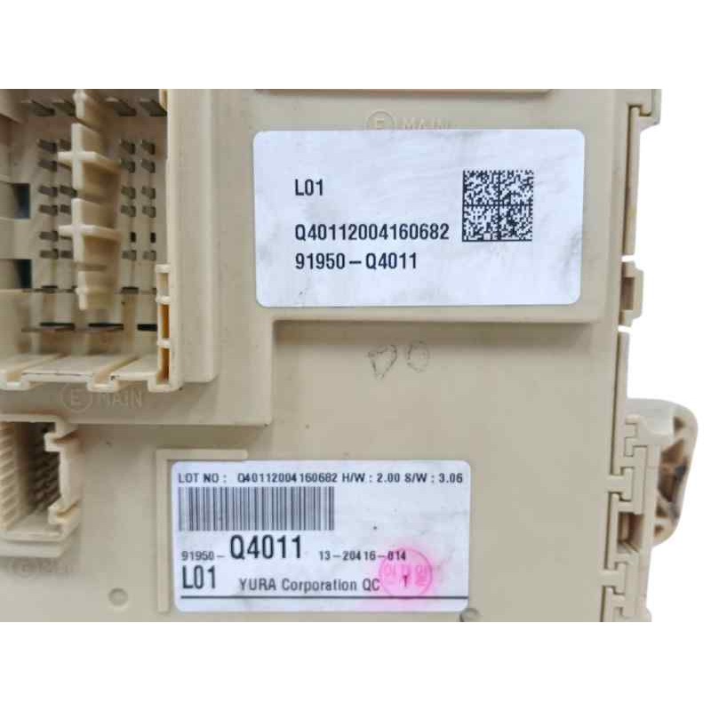 CAJA RELES / FUSIBLES