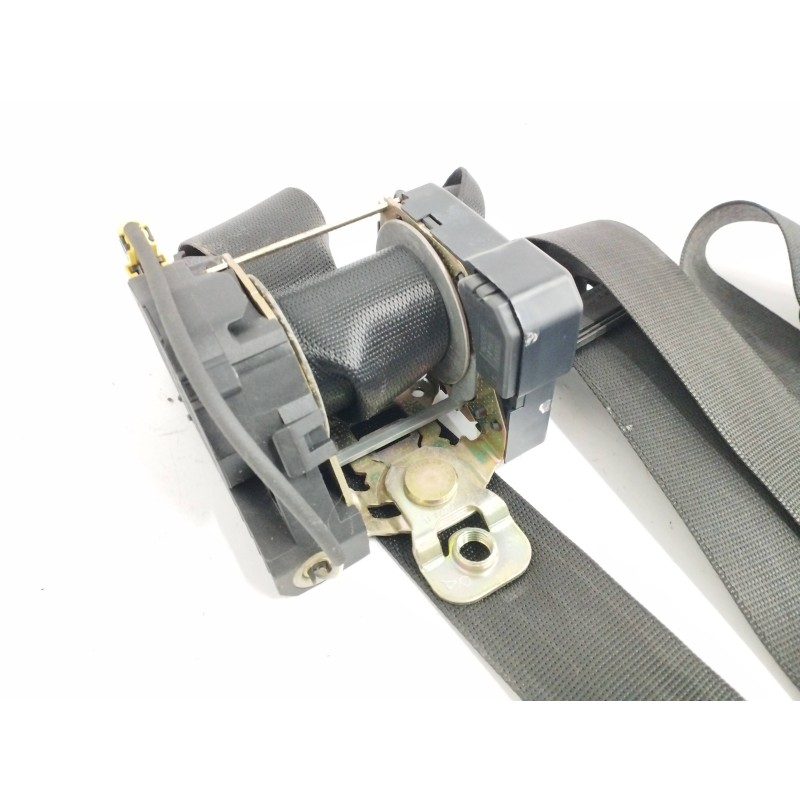 CINTURON SEGURIDAD DELANTERO DERECHO