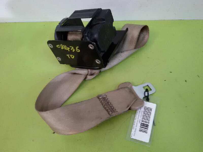 Recambio de cinturon seguridad trasero derecho para ssangyong rodius xdi deluxe 4wd referencia OEM IAM 7563121101 Recambio de cinturon seguridad trasero derecho para ssangyong rodius xdi deluxe 4wd referencia OEM IAM 7563121101