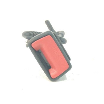 Recambio de enganche cinturon izquierdo para kia ceed sportswagon 1.0 tgdi cat referencia OEM IAM 88830J7000WK DELANTERO 