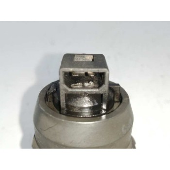 Recambio de inyector para volkswagen passat berlina (3b3) 1.9 tdi referencia OEM IAM 038130073BA  