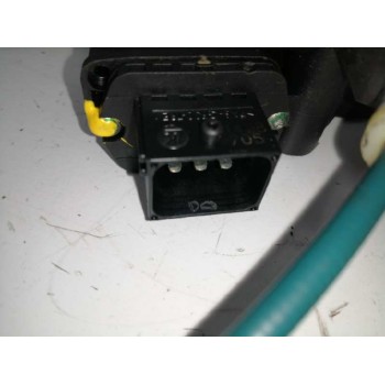 Recambio de elevalunas delantero izquierdo para opel corsa d 1.4 16v referencia OEM IAM FUNDA 72017003 CARIBE FUNDA