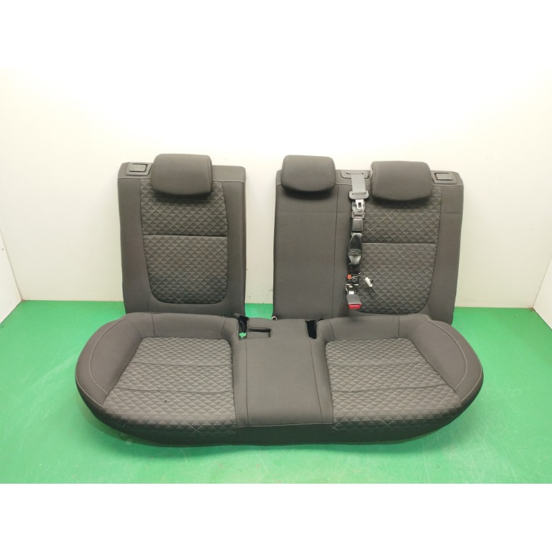 Recambio de asientos traseros para kia rio iv (yb, sc, fb) 1.0 t-gdi 100 referencia OEM IAM  OBSERVAR FOTOS 