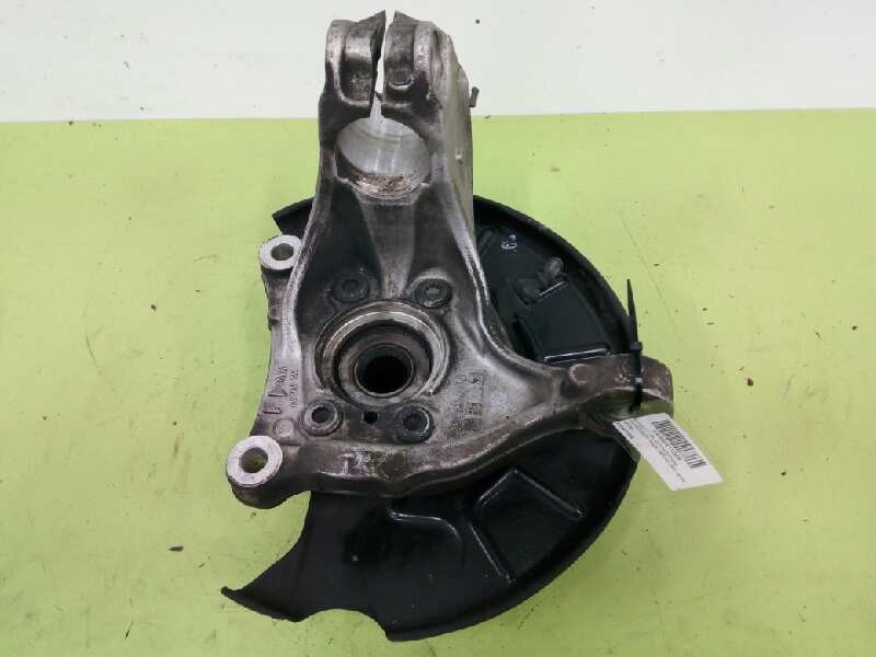 Recambio de mangueta delantera derecha para volkswagen passat berlina (3c2) highline referencia OEM IAM 3C0407258G 805657A 