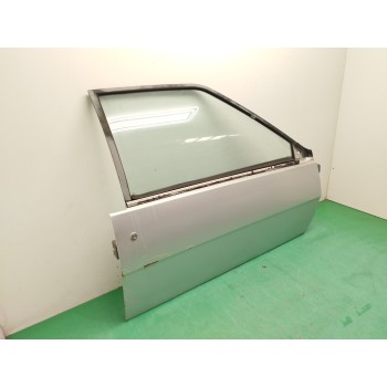 Recambio de puerta delantera derecha para renault fuego 2.0 referencia OEM IAM  OBSERVAR FOTOS 