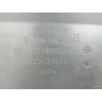 Recambio de moldura para volkswagen crafter caja cerrada 2.0 tdi referencia OEM IAM A9066902882 DERECHA 