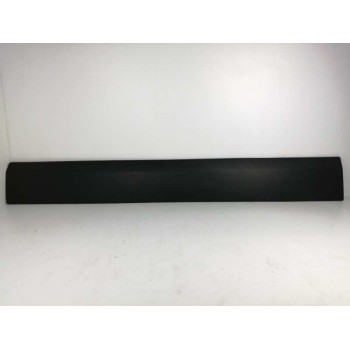 Recambio de moldura para volkswagen crafter caja cerrada 2.0 tdi referencia OEM IAM A9066901000 LATERAL DERECHA 