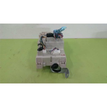 Recambio de caja reles / fusibles para toyota rav 4 (a2) 1.8 luna (2003) referencia OEM IAM 8273342081 0937 