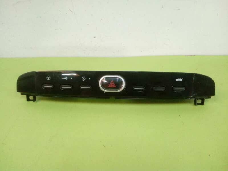 Recambio de warning para fiat punto (199) easy referencia OEM IAM 735512249  